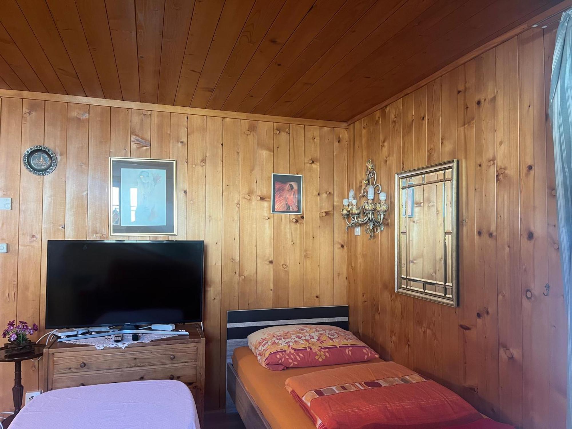 Free Spirit Chalet فلوهي المظهر الخارجي الصورة