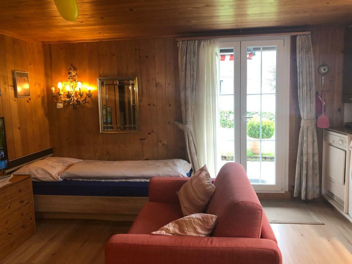 Free Spirit Chalet فلوهي المظهر الخارجي الصورة